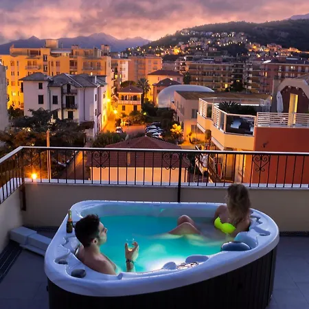 Oda ve Kahvaltı Ligure Pietra Ligure